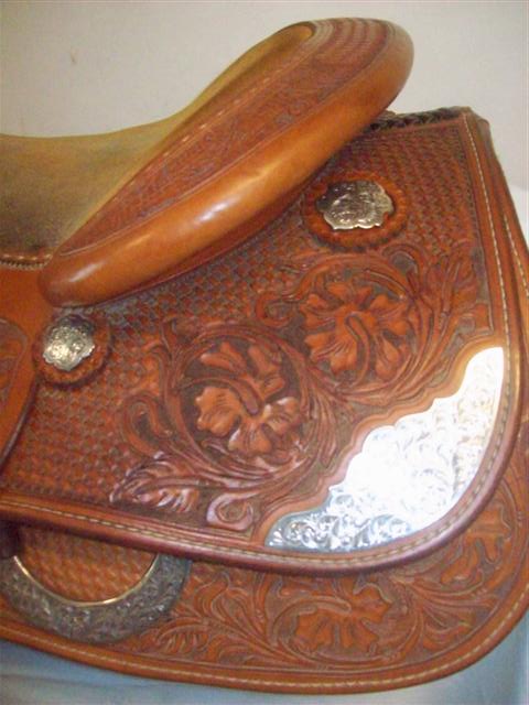 Used Saddle:- Image Number:1